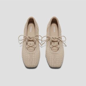 VIVAIA Women's Elegant Tan Loafers